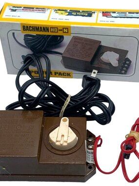 Bachmann HO N Scale Power Pack Model 6607 17V DC/20V AC Electric Hobby Transform